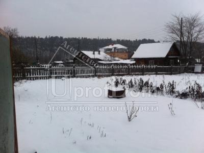 Дом, в п. Кукуштан,  общ пл 200 кв.м., 12 соток земли